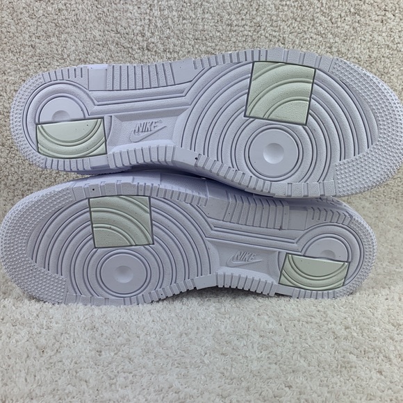 Nike Air Force 1 Low Pixel Womens - Picture 6 of 7